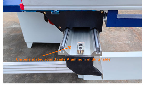 800 кг Резание древесины 380V/220V/415V/50/60HZ Точная скользящая панель Стол Вила Преимущество