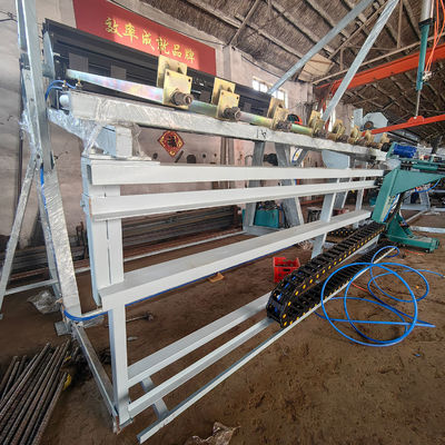 0.6-0.8Mpa Воздушное давление вращающаяся пневматическая застежка носитель машина для скрещивания деревянной доски