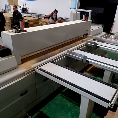 Магазины строительных материалов Дереворезание Настольная CNC-пила Автоматическая с напряжением 380