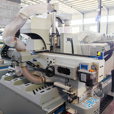 CNC-маршрутизатор 1300 2500 Кабинет изготовления дерева резьба 3-осевой машины для профессионалов