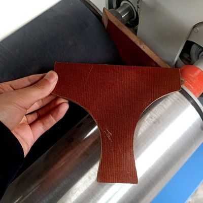 600 кг Вес MT6113 Машина для расширения клея / MDF с высокой точностью