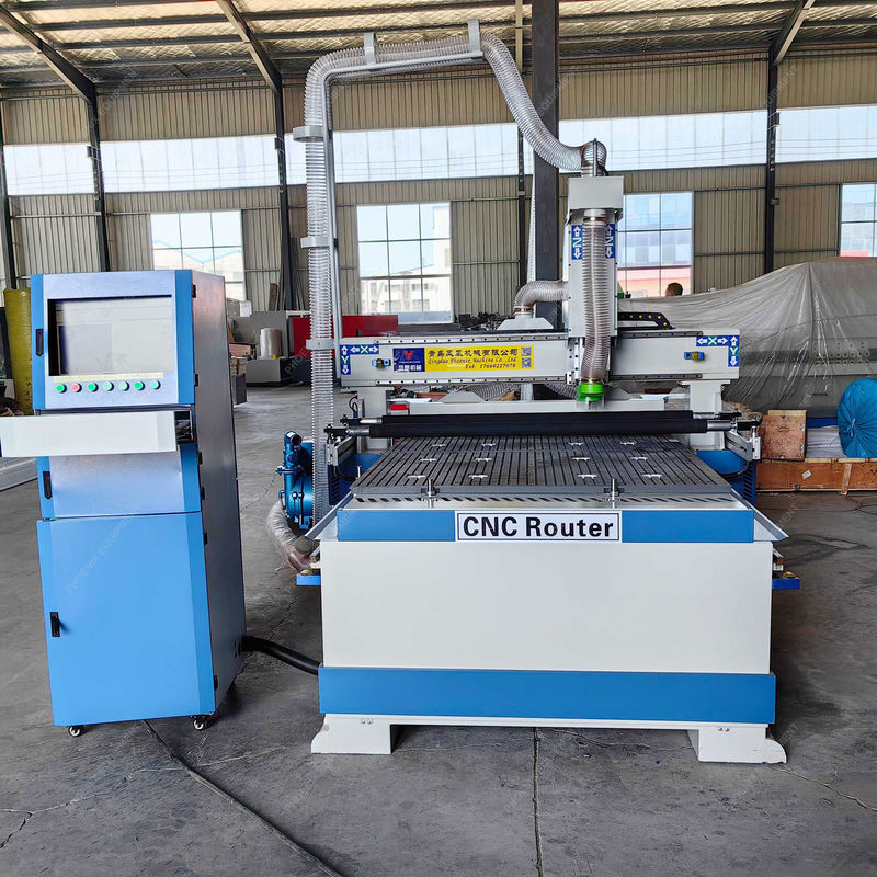 PK1325 Тяжелый CNC-маршрутизатор для деревообработки с длиной движения 2500 мм и весом 1700 кг